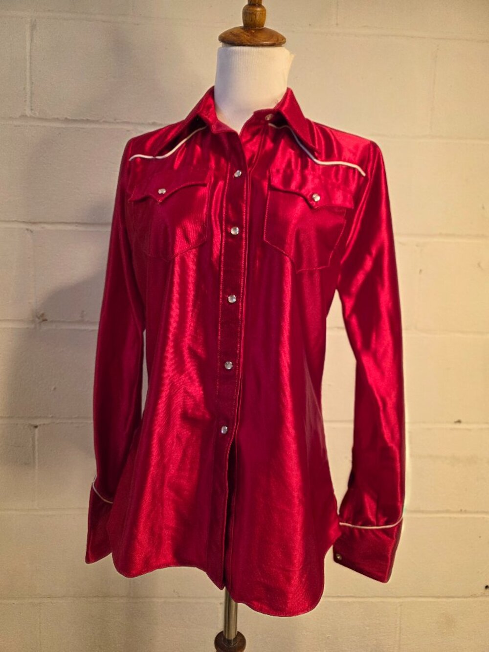 True Vintage Western Moto Alt Bright Red Pearl Snap Western Collared Shirt